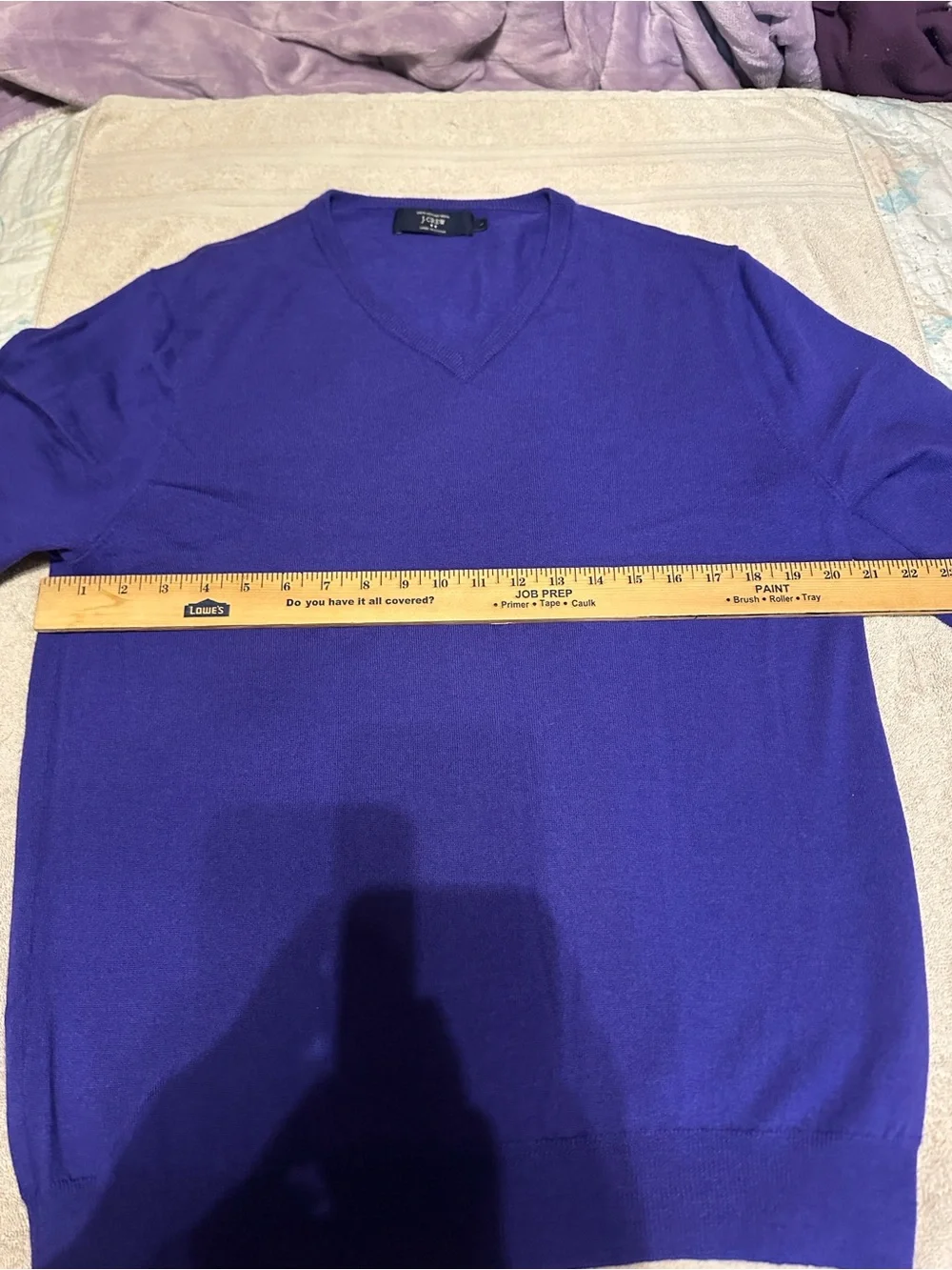 J. Crew Factory Large Men’s V-Neck Sweater in Royal Purple 100 percent Merino Wo